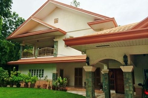 8 Bedroom House for sale in Lourdes North West, Pampanga