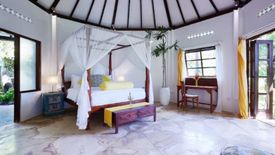 Villa dijual dengan 4 kamar tidur di Alasangker, Bali