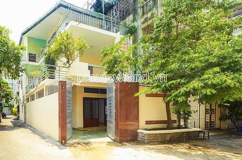 6 Bedroom Townhouse for sale in Phuong 12, Ho Chi Minh