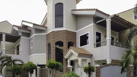 5 Bedroom House for sale in BF Homes, Metro Manila