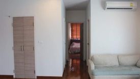 2 Bedroom Condo for rent in Hive Taksin, Khlong Ton Sai, Bangkok near BTS Wongwian Yai