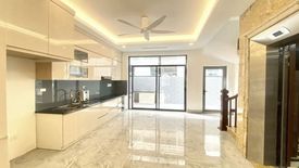 4 Bedroom Villa for rent in Phuc Loi, Ha Noi