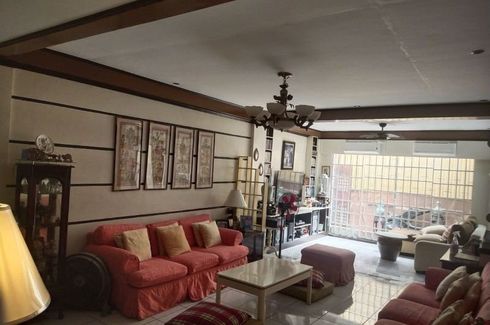 19 Bedroom House for sale in Fairview, Metro Manila
