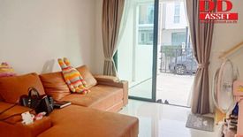 3 Bedroom Townhouse for sale in Don Mueang, Bangkok