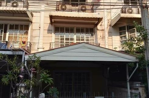 3 Bedroom Townhouse for rent in Mu Ban Chalisa, Lat Phrao, Bangkok