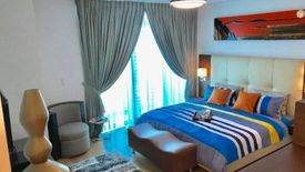 3 Bedroom Condo for sale in Park Terraces, San Lorenzo, Metro Manila near MRT-3 Ayala