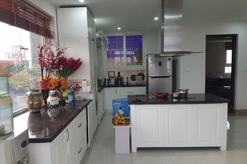 Cần bán nhà phố 4 phòng ngủ tại Ngã Tư Sở, Quận Đống Đa, Hà Nội