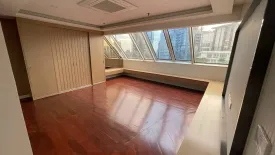 5 Bedroom Condo for sale in Moon Tower, Khlong Tan Nuea, Bangkok near BTS Thong Lo