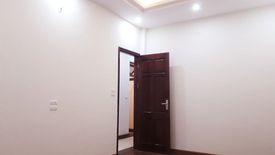 4 Bedroom House for sale in Trung Hoa, Ha Noi