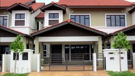 5 Bedroom House for sale in Shah Alam, Selangor