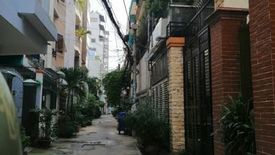 Cần bán nhà phố 5 phòng ngủ tại Phường 12, Quận 10, Hồ Chí Minh