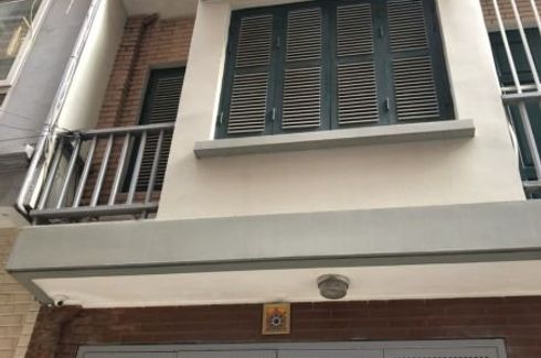 3 Bedroom House for rent in Dich Vong, Ha Noi