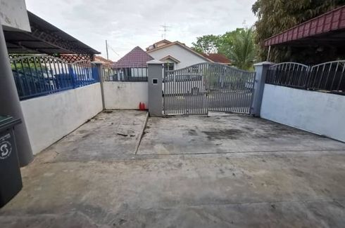 4 Bedroom House for rent in Air Putih, Johor