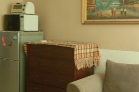 Apartemen dijual atau disewa dengan 3 kamar tidur di Karet Tengsin, Jakarta