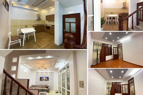 6 Bedroom House for sale in Yen Hoa, Ha Noi