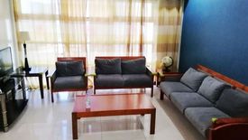 2 Bedroom Condo for sale in Dasmariñas North, Metro Manila near MRT-3 Ayala
