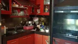 Rumah dijual dengan 6 kamar tidur di Cikokol, Banten