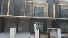 2 Bedroom Townhouse for sale in The Connect Watcharaphon-Phoemsin, Suan Luang, Bangkok near MRT Khlong Kalantan