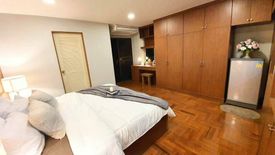 1 Bedroom Condo for rent in Rin House, Khlong Tan Nuea, Bangkok near MRT Phetchaburi