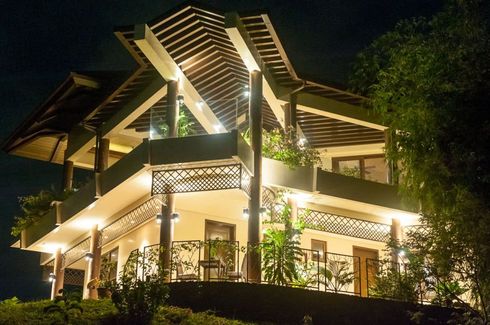 8 Bedroom House for sale in Mandala 2, Guitnang Bayan I, Rizal
