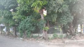 Rumah dijual dengan 5 kamar tidur di Dukuh Sutorejo, Jawa Timur