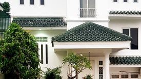 Rumah disewa dengan 6 kamar tidur di Antajaya, Jawa Barat
