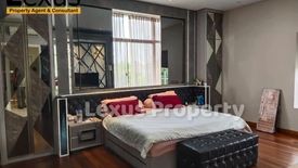 Rumah dijual dengan 6 kamar tidur di Pagedangan, Banten
