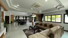5 Bedroom Villa for sale in San Sai Luang, Chiang Mai