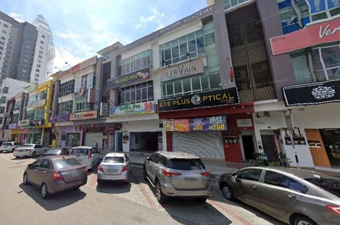 9 Bedroom Commercial for rent in Taman Austin Height, Johor