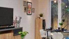 Rumah dijual dengan 4 kamar tidur di Menteng Dalam, Jakarta