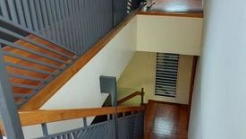 5 Bedroom Townhouse for sale in Central, Metro Manila