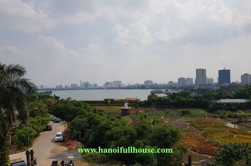 Cho thuê villa 4 phòng ngủ tại Nhật Tân, Quận Tây Hồ, Hà Nội