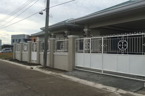 4 Bedroom House for Sale or Rent in Culubasa, Pampanga