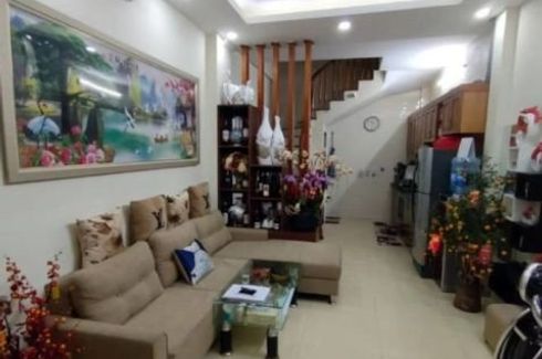 2 Bedroom House for sale in Tuong Mai, Ha Noi
