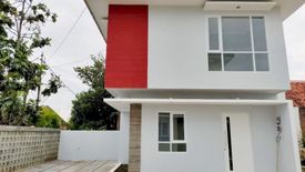 Rumah dijual dengan 2 kamar tidur di Cipamokolan, Jawa Barat