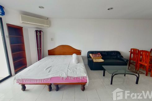 2 Bedroom Condo for rent in Bangna Complex, Bang Na, Bangkok near MRT Si Iam