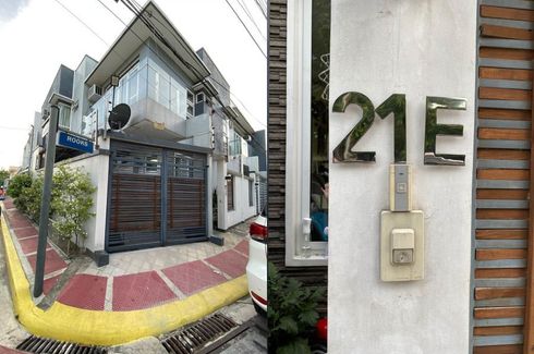 4 Bedroom Townhouse for sale in Sangandaan, Metro Manila