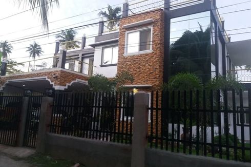 5 Bedroom House for rent in Enrique Villanueva, Negros Oriental