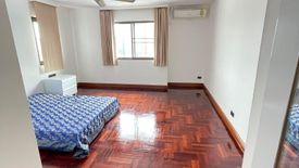 3 Bedroom Condo for rent in Kallista Mansion, Khlong Toei Nuea, Bangkok near BTS Nana