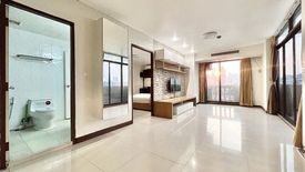 1 Bedroom Condo for sale in J.C. Tower, Khlong Tan Nuea, Bangkok near BTS Saphan Kwai