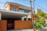 4 Bedroom House for sale in Gunung Anyar, East Java