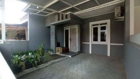 Rumah dijual dengan 2 kamar tidur di Antapani Tengah, Jawa Barat