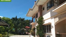 8 Bedroom House for sale in Calawisan, Cebu