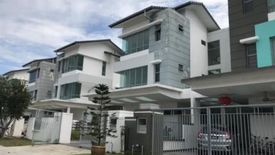 7 Bedroom House for sale in Bandar Botanic, Selangor