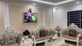 3 Bedroom House for sale in Xuan La, Ha Noi