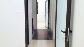 5 Bedroom House for sale in Nga Tu So, Ha Noi