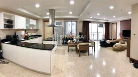 3 Bedroom Condo for rent in Nusasiri Grand, Phra Khanong, Bangkok near BTS Ekkamai