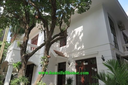 3 Bedroom Villa for rent in Quang An, Ha Noi
