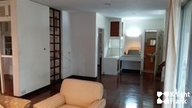 3 Bedroom House for rent in Khlong Tan Nuea, Bangkok