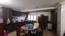 3 Bedroom House for sale in Taman Chi Liung, Selangor